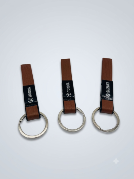 METAL AND LEATHER KEY CHAIN