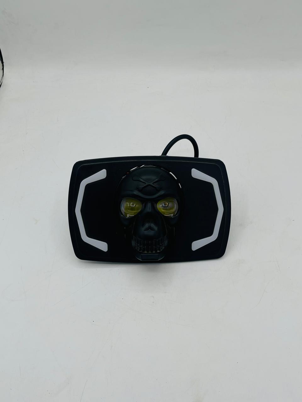 fd7651b6-abdb-40ee-8a6c-e94398dfea71 skull headlight - Image 1